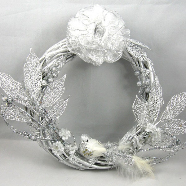 Holiday Sale 10% Off Christmas Wreath in Silver and White