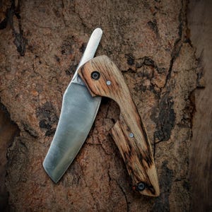 Handmade Cigar Cutter Knife – 6.5&quot; Carbon Steel Blade & Walnut Handle | Gift for Him and Groomsmen