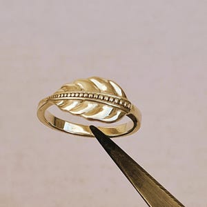 Sterling Silver Leaf Ring: Boho Feather Design, Handmade Jewelry