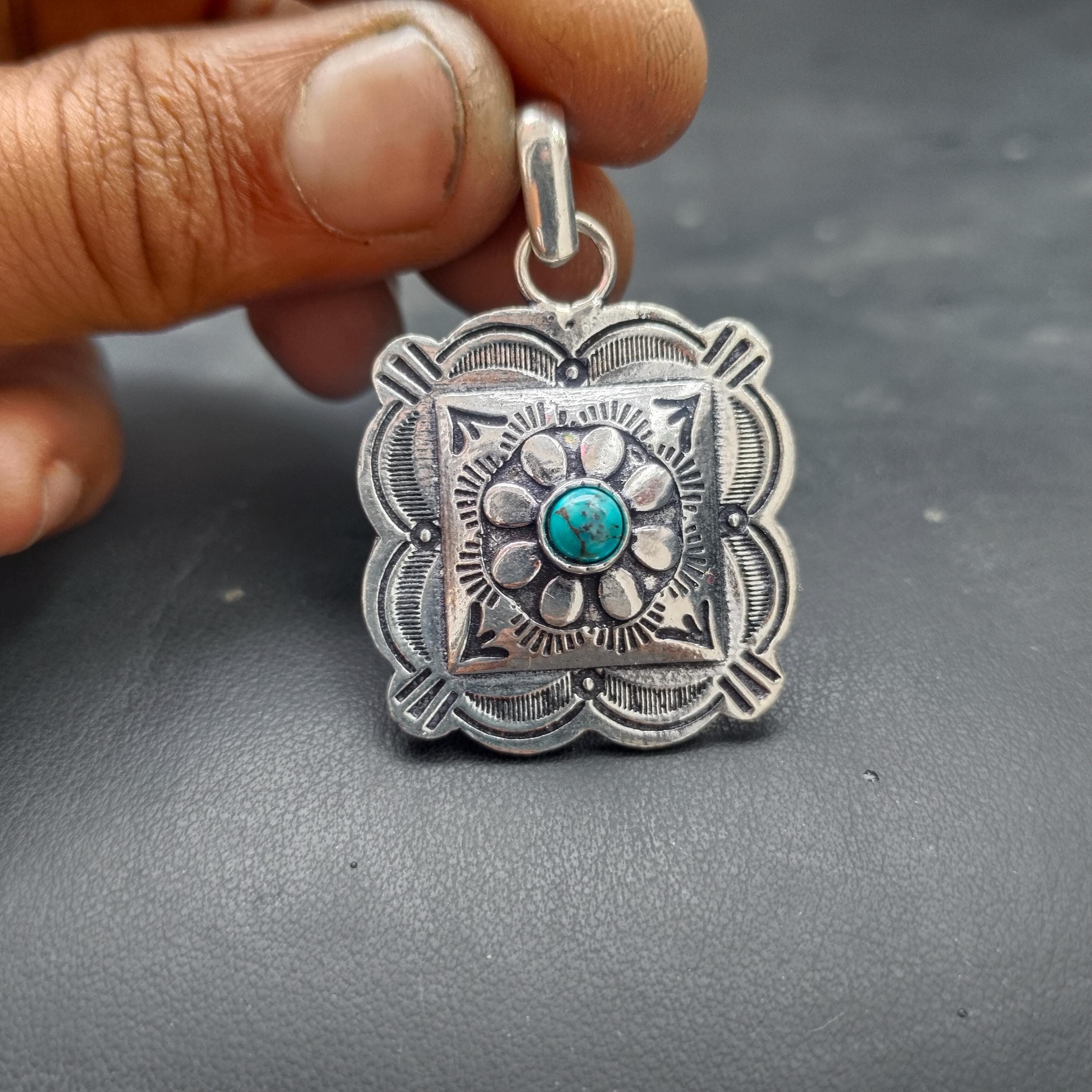 Pendentif Turquoise De Nishapur Iran - 11,44g En Argent 925, Pierre Naturelle Sans Traitement, Forme Goutte