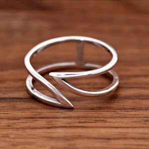 Minimalist 925 Sterling Silver Wrap Ring | Modern Open Band Adjustable Ring | Handmade Dainty Jewelry for Women, Statement Ring, Boho Ring