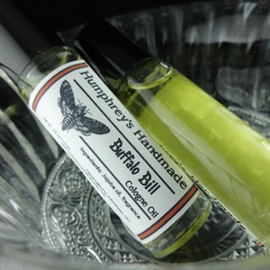 BUFFALO BILL Men&#39;s Cologne Oil, Leather Scented Roll On Cologne, Cowboy Fragrance Oil, Leather Scented Cologne, Moisturizing Jojoba Oil