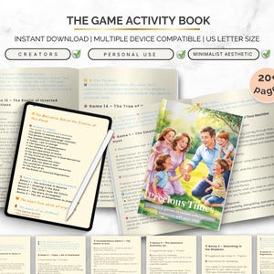 Può includere: Un libro di attività di gioco intitolato "The Game Activity Book" con il testo "Precious Times". Il libro è aperto, rivelando pagine con testo e illustrazioni. È visibile anche un tablet con uno stilo.