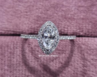 Anello di fidanzamento con pavé di diamanti sintetici a taglio marquise, 1,00 carati, colore E, purezza VVS2, certificazione IGI, in oro bianco 10 carati.