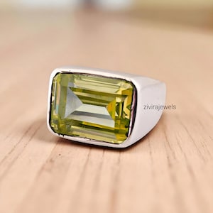 Men&#39;s Peridot Sterling Silver Ring: Step-Cut Gemstone Statement