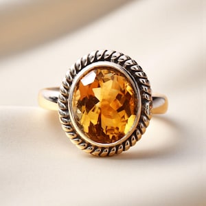 925 Sterling Silver Citrine Ring – Oval Cut Golden Citrine – Bold Statement Ring – Ring for Men and Women Gift for Her and Him Luxury Ring