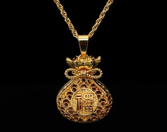 Carved 14K Gold Plated Women Pendant Necklace Fashion Jewelry Gift HB8