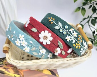 Diadema de lino bordada con flores hecha a mano: accesorio vietnamita