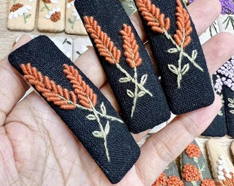 Pinza para el cabello de lino bordada a mano, pasador floral, accesorio minimalista