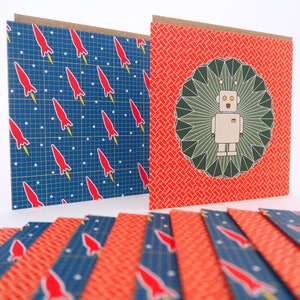 Lot de 12 cartes d'anniversaire pour enfants et enveloppes (12) Convient aux garçons et aux filles avec des robots et des fusées de science-fiction 100 % recyclables