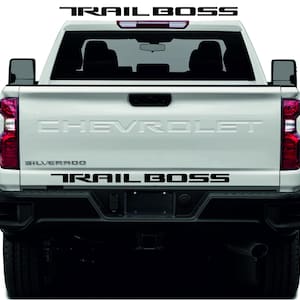 Naklejki na boki łóżka Chevy Silverado Trail Boss Matte Black Z71 RST LTZ, Naklejki Chevrolet, Naklejki Chevrolet 2PCS