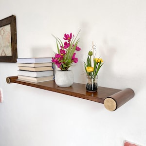 Minimalist Floating Shelf with Cylindrical Brass Supports, Handcrafted Wooden Wall Shelves, Mid Century Modern Book Shelf, Custom Size Shelf