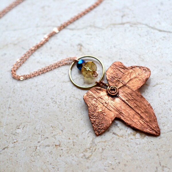 Echte klimop blad ketting, koper vergulde hanger door elektroforming, unieke sieraden, ooak, voor natuurliefhebbers