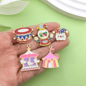 10pcs Fashion Enamel clown circus charm Charm Cute Pendant For DIY necklace earrings bracelet Jewelry Making