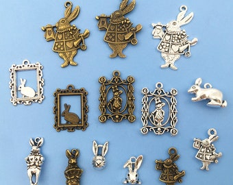 10/20/30PCS Antique Bronze Alice in Wonderland Wreath Charm Pendant Rabbit Shape Charms Pendant for Jewelry Making Alice in Wonderland Charm