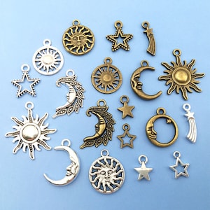 10/20/30PCS Radiating Sun Charm Pendant Sun Charms Sun Pendants Tibetan Antiqued Silver Tone charms
