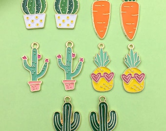 10pcs Enamel cactus plant Charm,Earring Pendant,Bracelet Charm Craft Supplies Necklace Charm,DIY Finding Jewelry Making