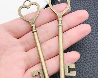 10 stks Oud brons Grote steampunk skeleton key charms vintage hanger voor DIY Armbanden Kettingen sieraden maken Accessoire 22 x 87 mm