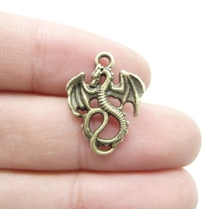 20pcs 15x20mm Antique Bronze Mini Flying Dragon Charms Pendant C8267