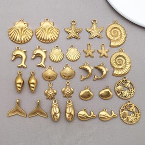 5pcs Stainless Steel Sea Animal Charm Golden 0cean Fish Charm Summer Beach Metal Pendants for DIY Bracelet Necklace Earrings Jewelry Making