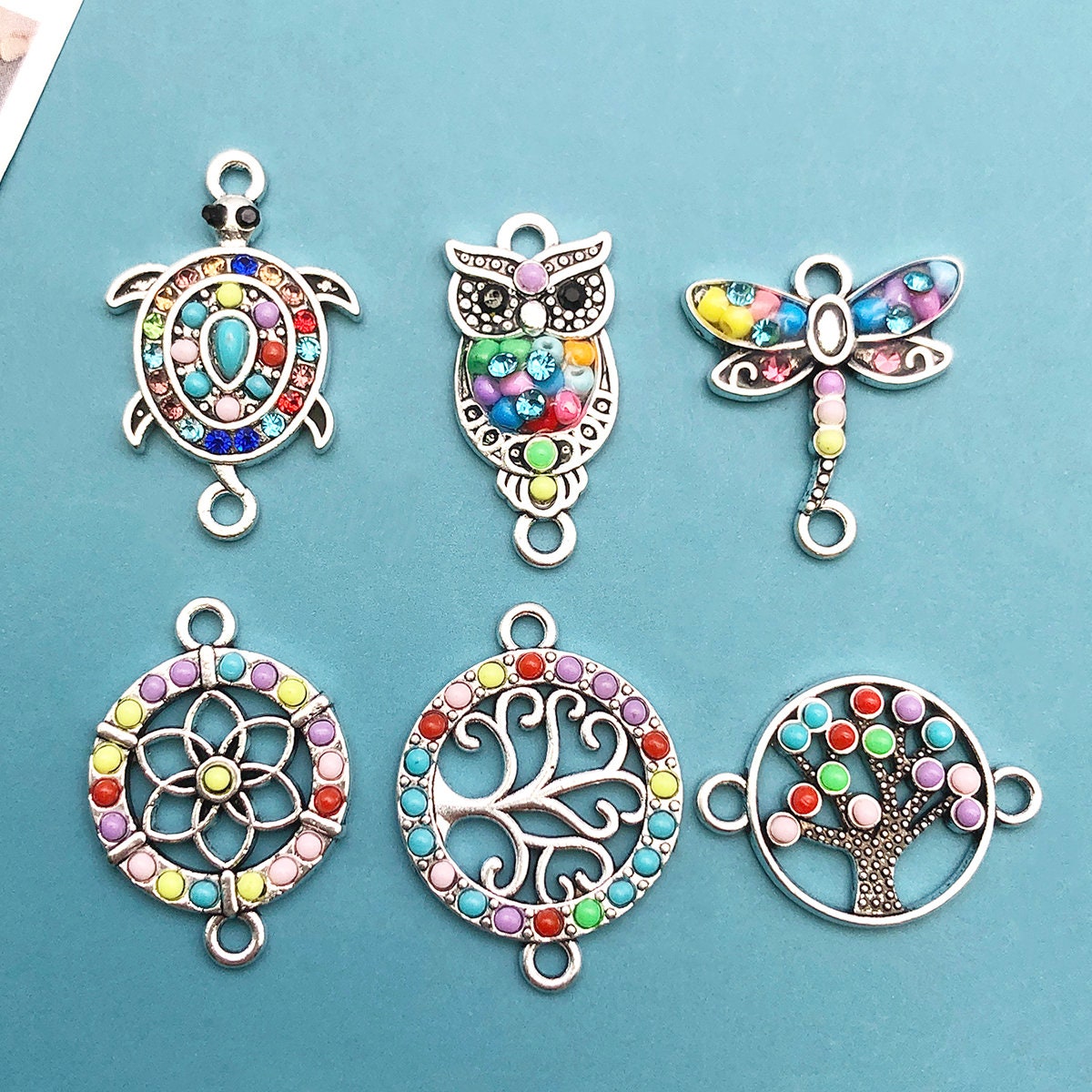 thumbnail interactive-video image 1 of 100Pcs Flower Connector Charms - Tibetan Antique Silver Alloy Jewelry Making Supplies 1 of 10