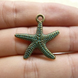 15pcs 24x25mm Fish Rustic Charms, Bronze with Green Patina  Starfish Fish Rustic Patina Charms Pendant c8337