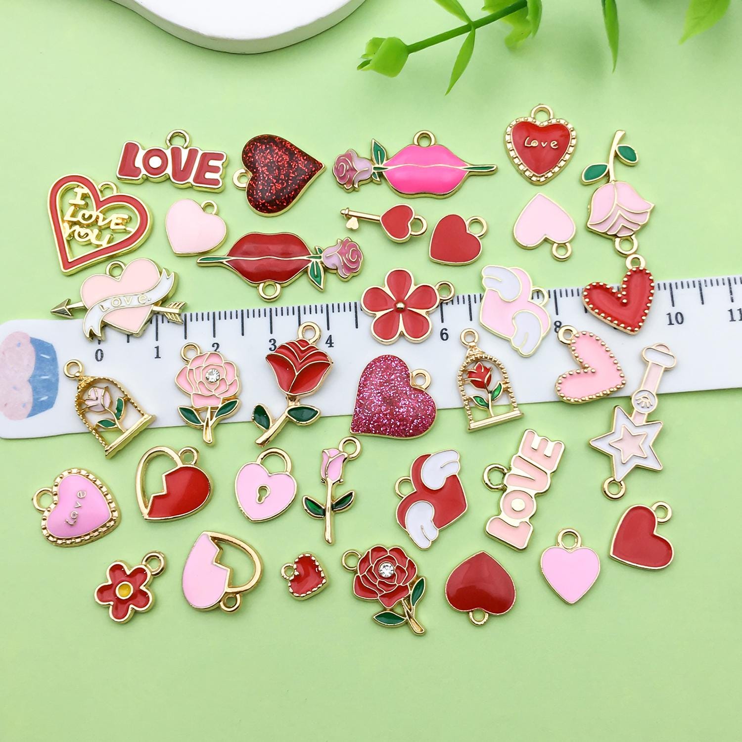 Heart Poetic Blooms, Mixed Enamel Charm 791825ENMX main image 1