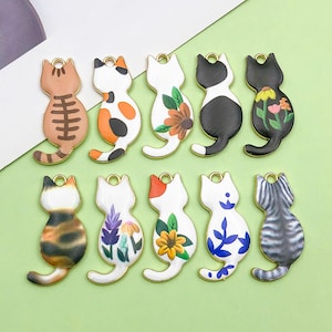 10pcs Enamel flower Cat Charm Cute gold plated pendant DIY for Bracelet Earrings Keychain Creative DIY Jewelry Making Accessories 17x30mm