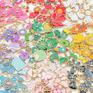 Mix 270pcs Bulk Wholesale Lot Assorted Style Multicolor Enamel Charms for DIY Bracelets Necklace Handmade Jewelry Making Accessories