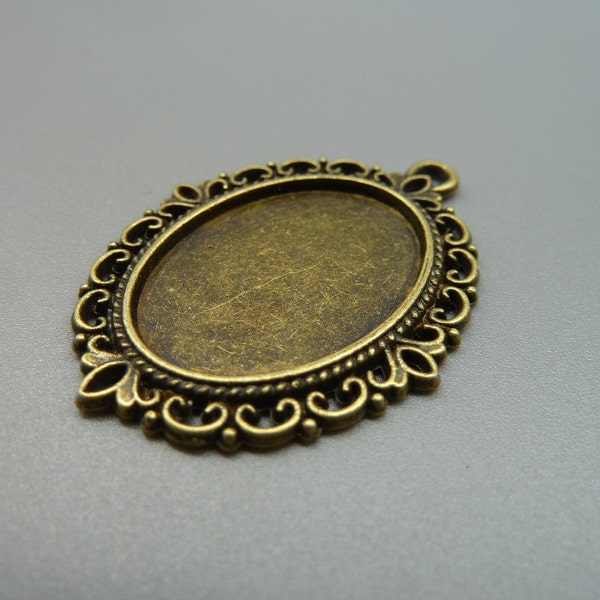 30pcs 28x38mm-18x25mm Antique Bronze Oval Filigree Cameo Cabochon Base Setting Pendants Charm Pendant  d176