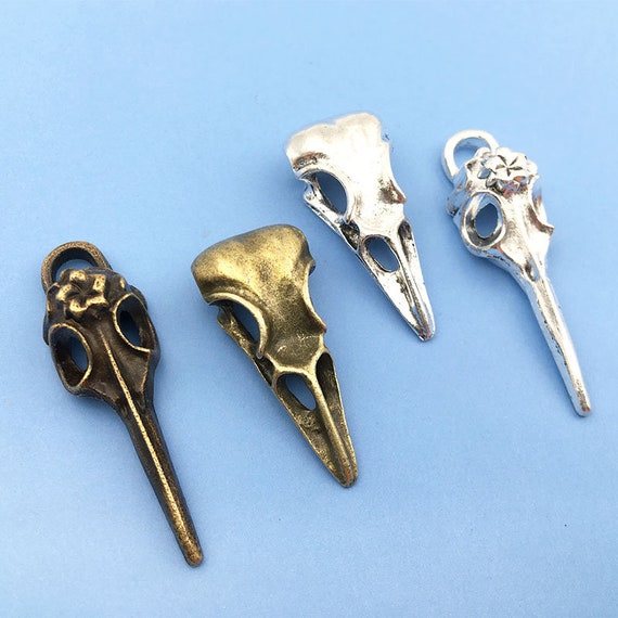 10/20/30個アンティークシルバーバードスカルヘッドペンダント