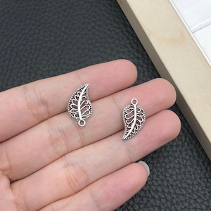 50pcs 9x17mm Antique Silver Mini Leaf Charm Pendant c3962