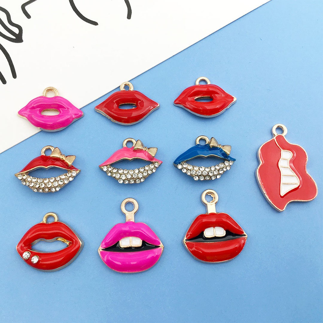 200 Pcs Red Lip Charms For Jewelry Making - 0.55x0.79 Inch Resin Pendants For DIY Crafts