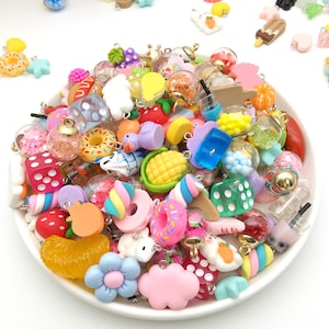 Zufällige Mischung 10/20 / 30 Stück Kawaii Harz Charm Anhänger ， Glas Wunsch Flasche Anhänger für DIY Erkenntnisse Schmuckherstellung Handwerk Zubehör