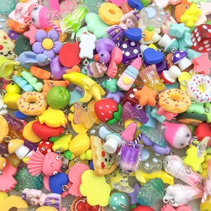 10/20pcs Randomly mixed resin bulk charm fruit Star Pendant, Donut Charms, keychain charms,for Bracelet Necklace Earrings Jewelry Making