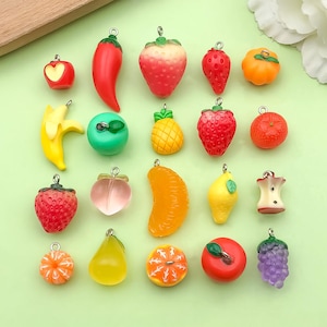 10/20pcs Mix Resin 3D Fruit Strawberry Banana Apple Charm DIY pendant keychain charms,for Bracelet Necklace Earrings Jewelry Making