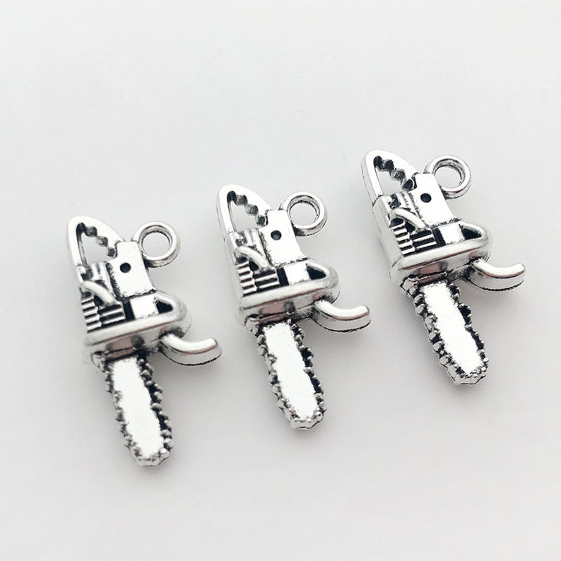 10/20/30 Stück Kettensäge Charms antikes Silber Charm Werkzeug Säge Charm Anhänger DIY Schmuck 10x20mm Bild 1