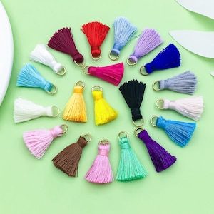 10/20/30 miniborlas de algodón, diminutas borlas con anilla dorada, hechas a mano para pendientes, borlas cortas, borla de hilo de 23 mm