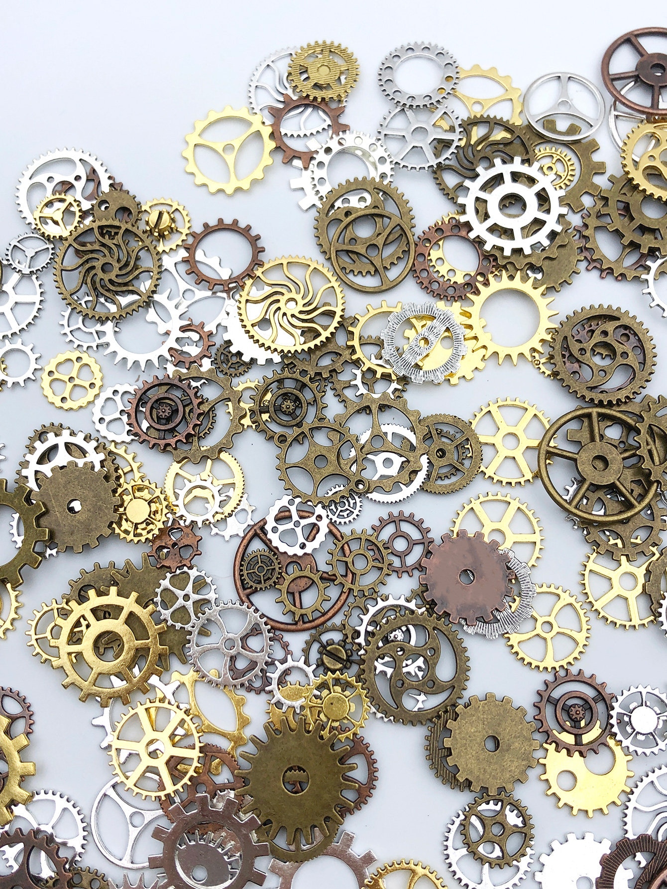 40 Stuks Antique Cog Pendant, Antieke Hangers Steampunk Sieraden DIY, Steampunk Gear Pendant, Horloge Gear Hangers Accessoires, Steampunk Hanger Bedels, voor Handgemaakte Ornamenten Diy Ornamenten