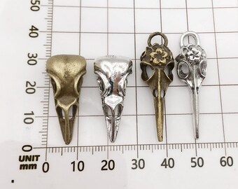 10/20/30個アンティークシルバーバードスカルヘッドペンダント