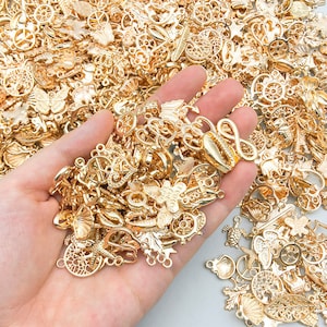 20/30/50/100pcs Fashion KC Gold Randomly bulk alloy charm small pendant DIY Bracelet Earrings Jewelry Making Accessories Craft Supplies