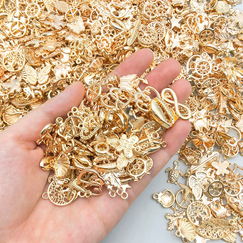 20/30/50/100pcs Fashion KC Gold Randomly bulk alloy charm small pendant DIY Bracelet Earrings Jewelry Making Accessories Craft Supplies