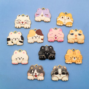 10/15/20pcs Zinc Alloy Enamel cat Charms，Delicate cute animal Gold Plated Cat bracelet necklace Pendant for Fashion Jewelry Making 18x16mm