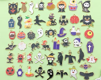 50pcs Mixed Enamel Halloween Charms Gold Plated Ghost Pumpkin Candy Pendant for DIY Jewelry Making Bracelet Earrings Crafts Accessories