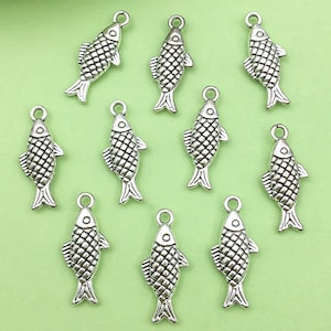 20/30/50pcs Antique Silver fish Charm animal Pendant For DIY Necklace bracelet Jewelry Making Craft Accessory 9x20mm