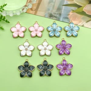 10個 ファッション エナメル 桜 チャーム ペンダント DIY ブレスレット ネックレス イヤリング ジュエリー製作 工芸品 アクセサリー 25 x 27 mm