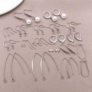 100Pcs Stainless Steel Earring Hooks,French Wire Leverback Ear Wires,Hypoallergenic Earring Findings for DIY Earring Jewelry Making Supplies