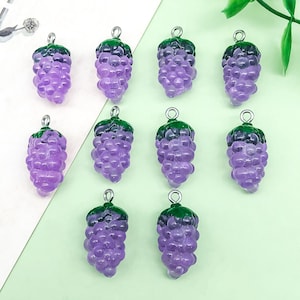 10Pcs 3D Purple Grape Pendants Transparent Resin Fruit Pendants Charm for Necklace Bracelet Earrings Jewelry Making DIY Crafts 12x24mm