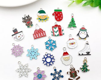 5pcs/lot New Enamel Cute Christmas Charms for Party Home Craft Decoration DIY Necklace Bracelets Earring Jewelry Making