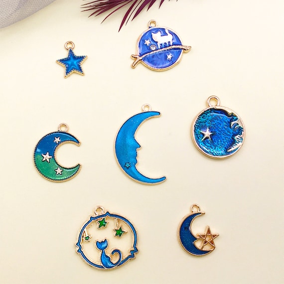 SOLD◇ハンドメイド タッセルチャーム 星月 水色系ミックス 三日月 星